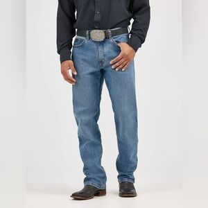 Wrangler Men’s Relaxed Fit Jeans - Blue Wash